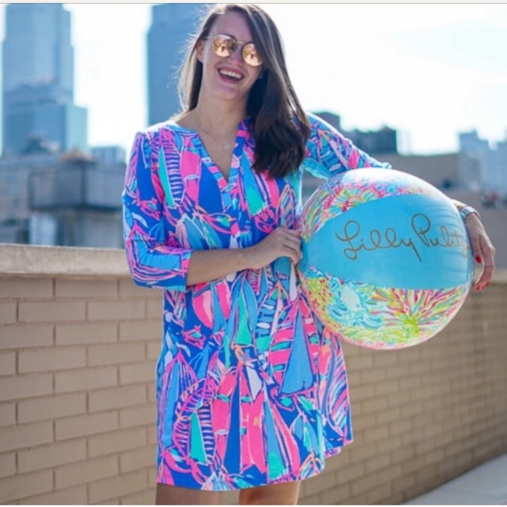 Lilly beach ball
